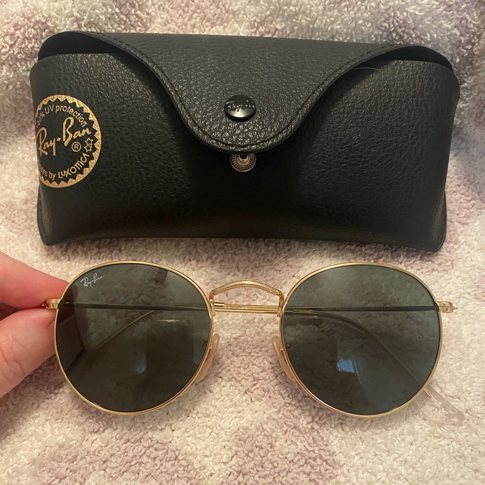 Ray-Ban